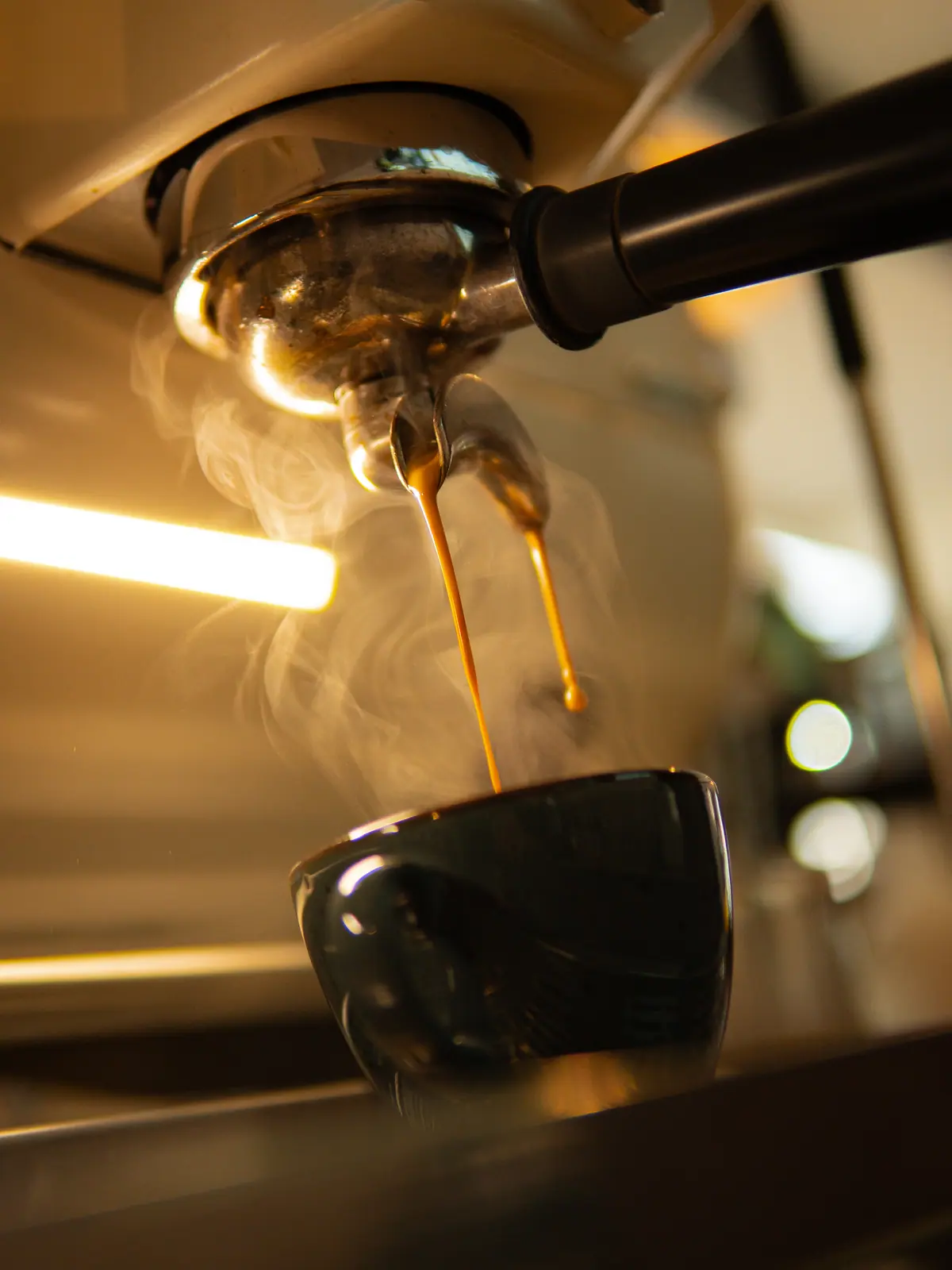 Smell Coffee sosyal medya için içecek yakın planı
